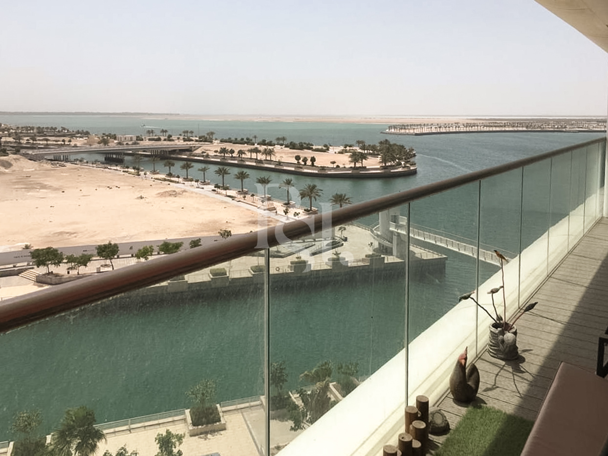 Sea View Apt on Mid Floor for Sale in Al Hadeel Al Raha Beach